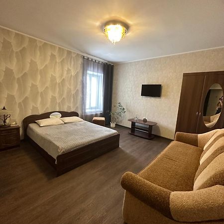 Vesela Bdzhilka Hotel Szumi Kültér fotó